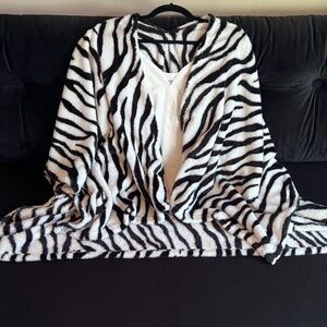Zebra striped open blanket wrap sweater. One size sweater big cozy &comfortable